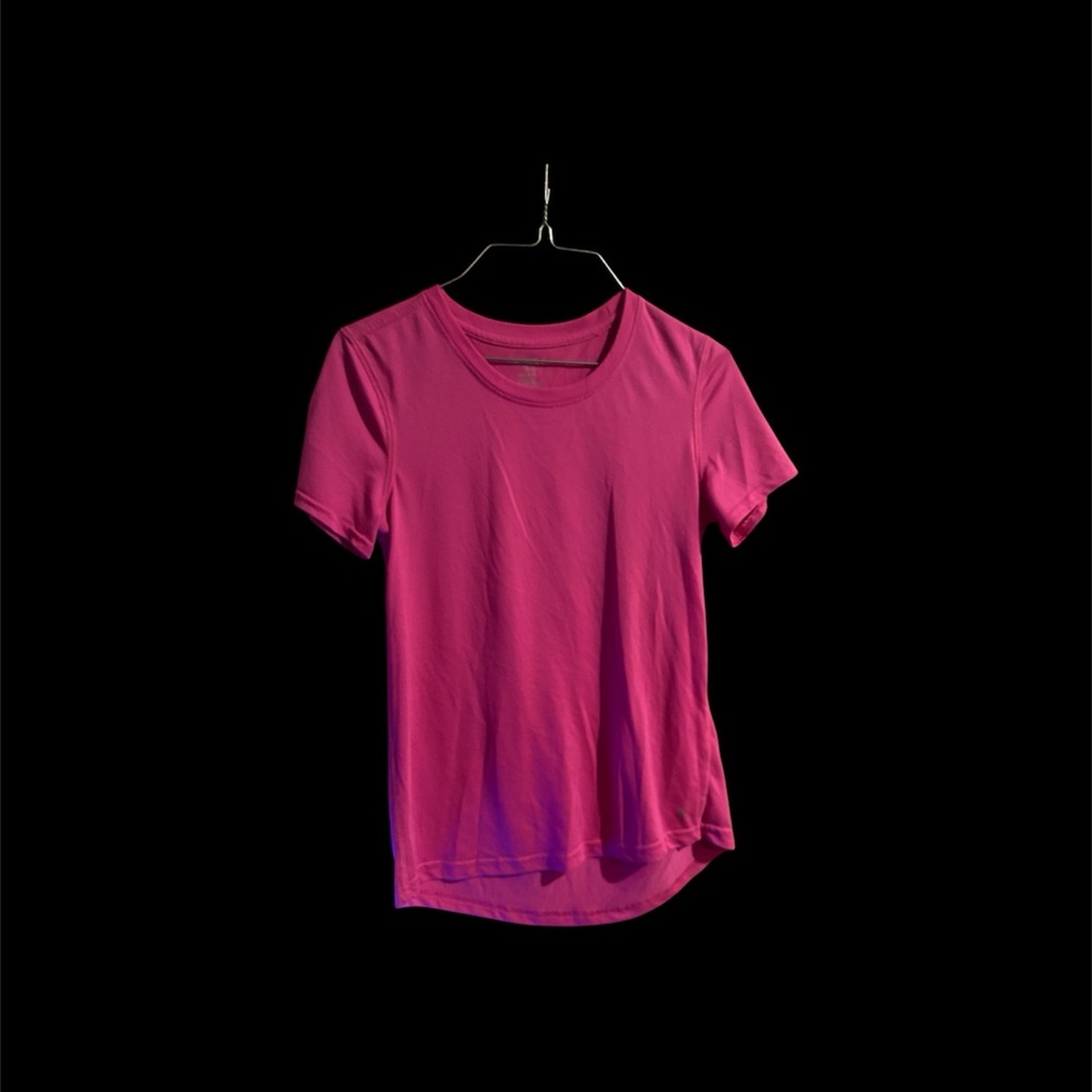 Danskin Fuchsia Short Sleeve Tee